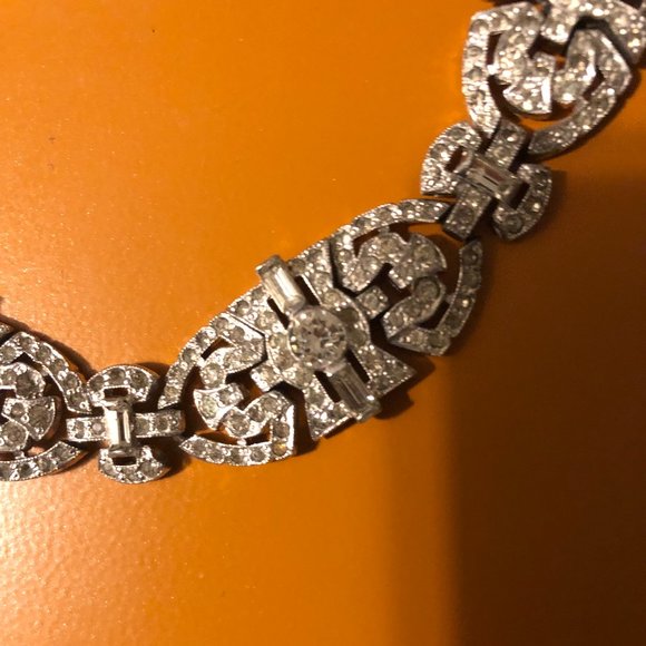 Womans Bracelet, Costume Jewelry - Picture 4 of 4